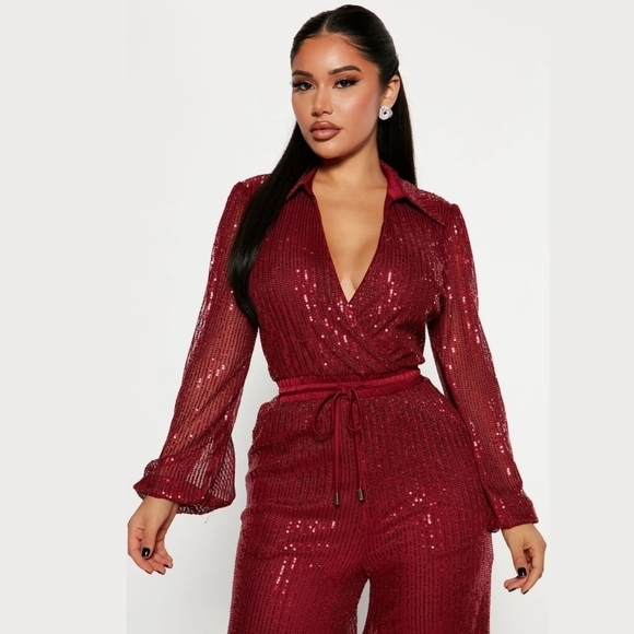 FashionNova Deep Red Wrap Front Collared Fully Sequin Long Sleeve Jumpsuit- sz S - Picture 3 of 13